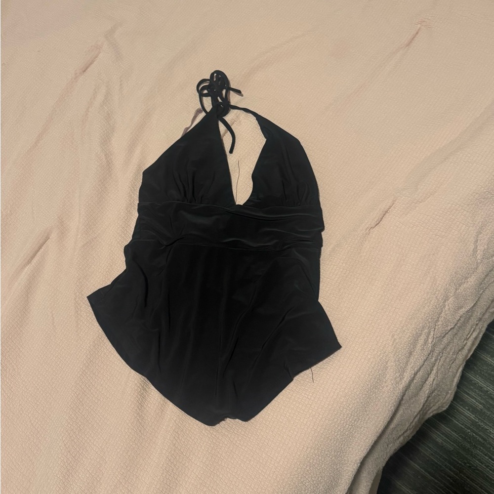 black going out top